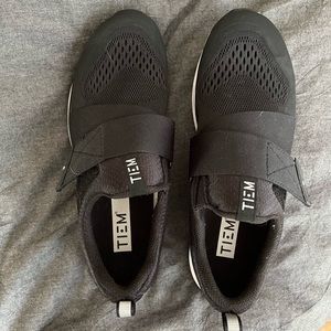 Tiem Spinning shoes 7.5